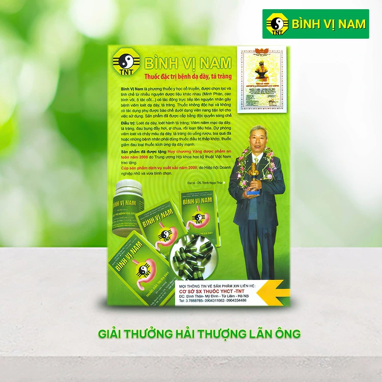 Thầy thuốc Trịnh Ngọc Trúc và Bình Vị Nam nhận giải thưởng Lương y xuất sắc 2008